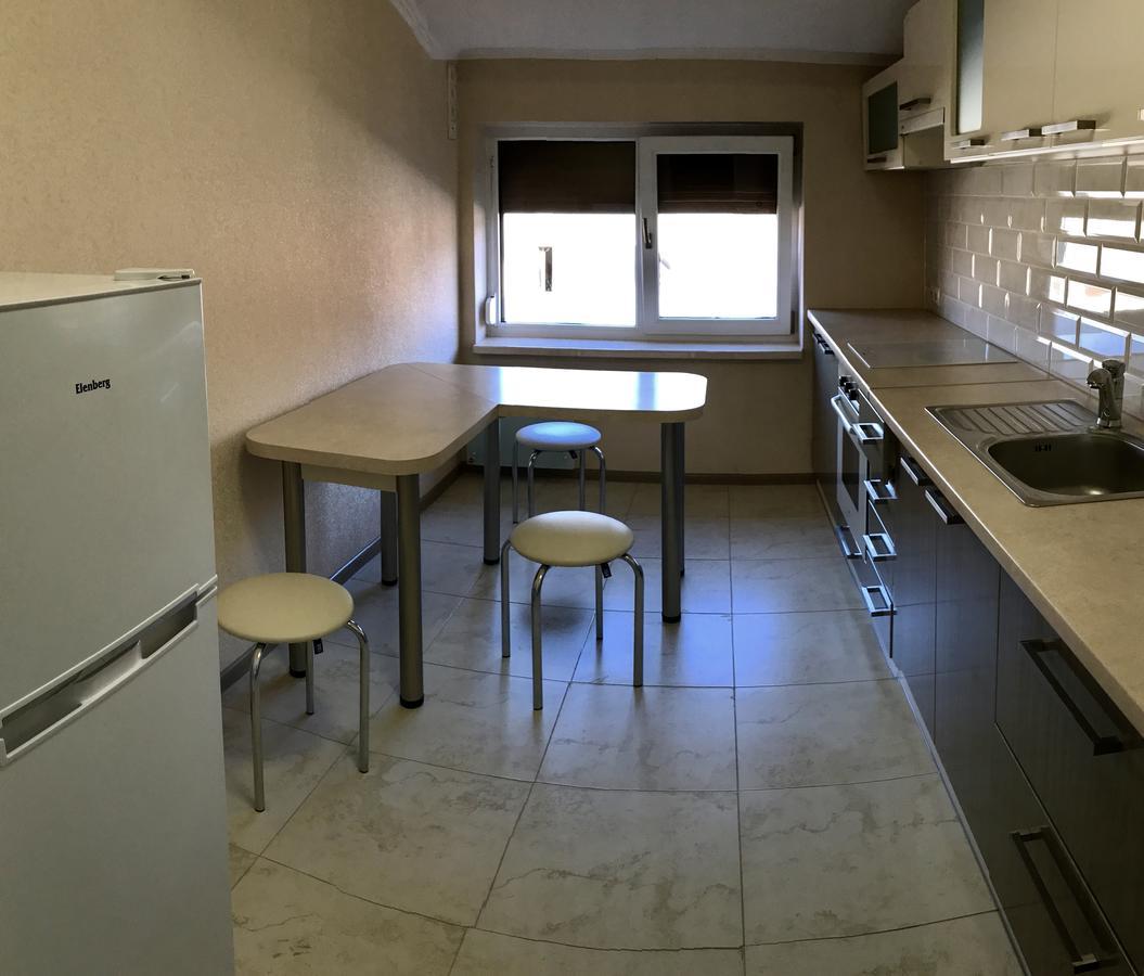 Panoramic View Top Floor Apartment In The City Center Moekatsjeve Buitenkant foto