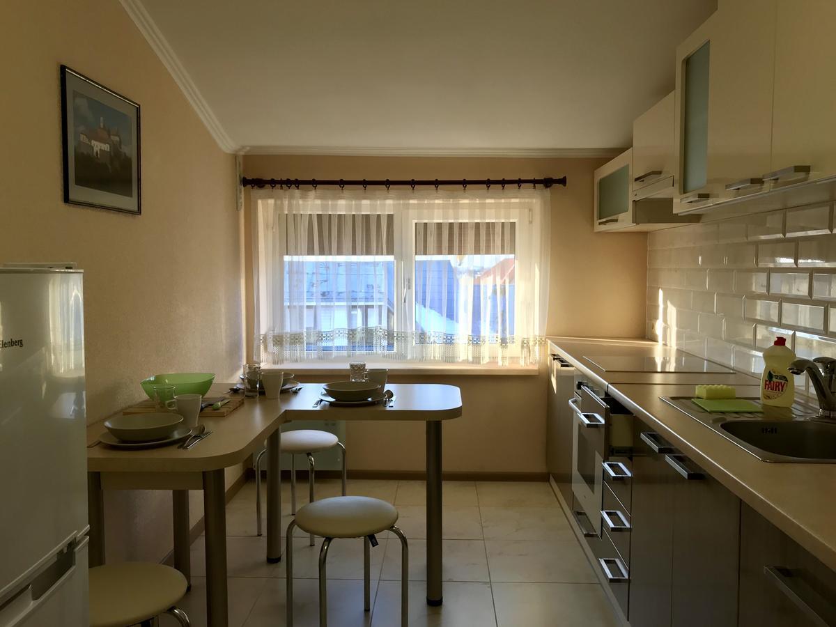 Panoramic View Top Floor Apartment In The City Center Moekatsjeve Buitenkant foto